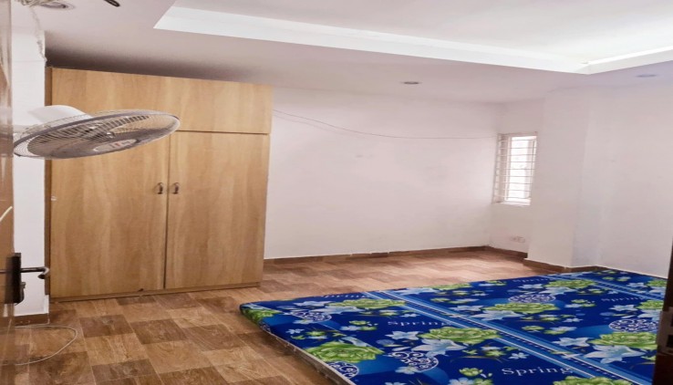Cho thuê căn hộ mini tầng 3 Trần Bình, Cầu Giấy 50m2, 2 ngủ, 7 Triệu vào ngay
